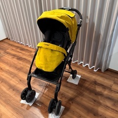 ベビーカー　combi  AttO