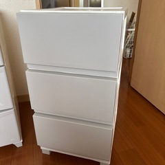 ニトリ　三段ボックス　衣装ケース