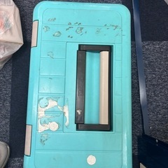 クーラーボックスの画像