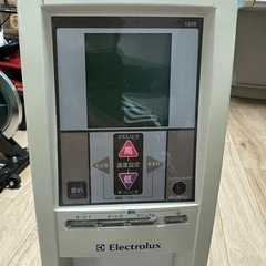 Electrolux オイルヒーター EOH1208の画像