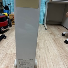 Electrolux オイルヒーター EOH1208の画像