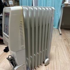 Electrolux オイルヒーター EOH1208の画像