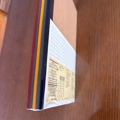 ノートとスケッチブックの画像