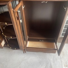 キャビネット収納クラシックの画像