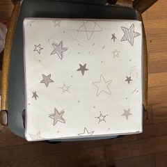 新品　高さ調整クッション 子供 椅子の画像
