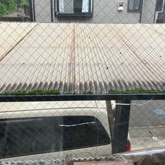 出窓のヒビ