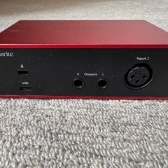 focusrite scarlet solo gen4の画像