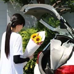 【奈良県磯城郡川西町周辺】自宅にお花が届くので出勤の手間なし！スキマ時間に働ける！季節のお花を固定ルート配達の画像