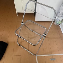 クリア　パイプ椅子