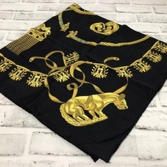 W004 保管品 HERMES/エルメス 大判スカーフ ストール ブラック ホース/馬柄 シルク100％ フランス製 古着 現状品の画像