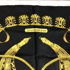 W004 保管品 HERMES/エルメス 大判スカーフ ストール ブラック ホース/馬柄 シルク100％ フランス製 古着 現状品の画像