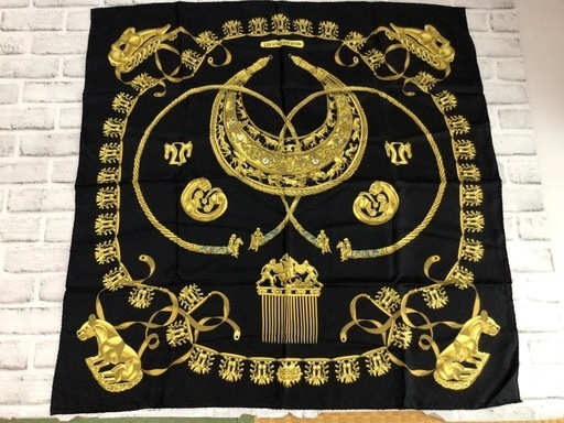 W004 保管品 HERMES/エルメス 大判スカーフ ストール ブラック ホース/馬柄 シルク100％ フランス製 古着 現状品