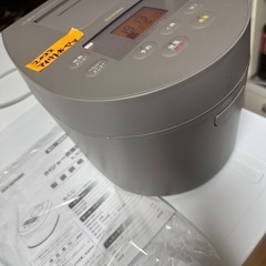 🟪炊飯器番号38 アイリスオーヤマ 2022年製【IH極厚火釜】...
