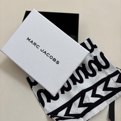 MARC JACOBSの空箱