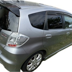 ホンダ　フィットRS  希少車の画像