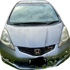 ホンダ　フィットRS  希少車