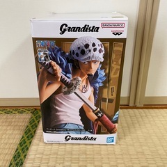 【新品未使用】ワンピース トラファルガーロー フィギュア