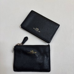 COACHの名刺ケースとキーケース