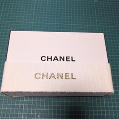 シャネル　ラッピング箱　CHANEL　コスメ