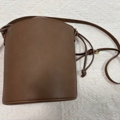 GU ショルダーバッグの画像