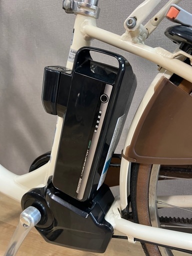 美品✨ ブリヂストン電動自転車、バッテリーB400 