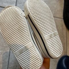 16㎝美品スニーカー（白）の画像
