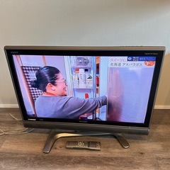 地デジ対応テレビ　シャープ　アクオスAQUOS 32型