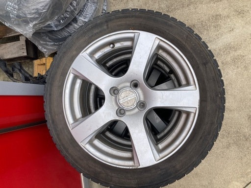 バリ山！スタッドレスタイヤ＆アルミホイール4本セット　処分価格　175/60R16