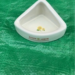 ハリネズミの食器