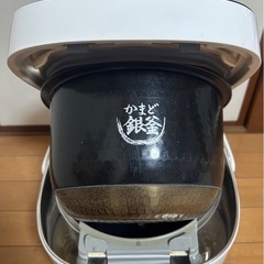 TOSHIBA RC-18VQH 真空圧力IH 炊飯器 10合の画像