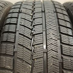 HIFLY win-turi 216 245/40R18 18インチ スタッドレス 4本 23年製 バリ溝