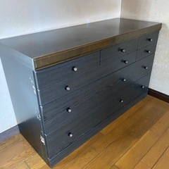 チェスト