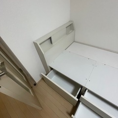 ニトリ　ベットフレーム　引出し収納の画像
