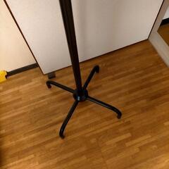 パイプハンガーの画像