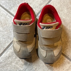 asicsスニーカー15センチ