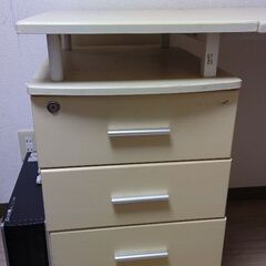 オフィスＬ字テーブル期間限定25日迄！！の画像