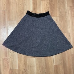 スカート 紺色 （M）の画像