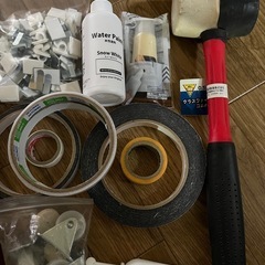 シールや粘着剤等　まとめて　未使用も多数あります