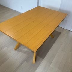 ダイニングテーブル