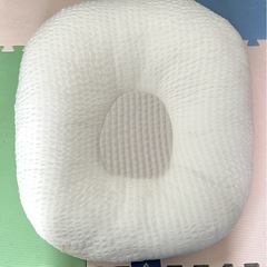 ラブツリークッション（吐き戻し防止、授乳クッション）
