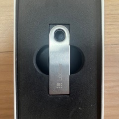 LEDGER　Ledger Nano S (レジャーナノ S)USB型ハードウエアウォレット　LEDGERNANOSの画像