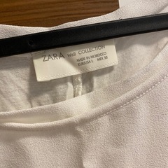 ZARA トップスの画像