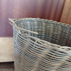 無料です！ランドリーバスケット　中古の画像