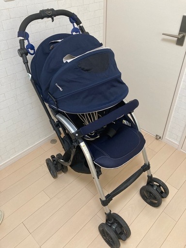 【美品】【コンビ 上位モデル】ディアクラッセ オート４キャス おまけ付き