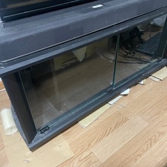 テレビ台