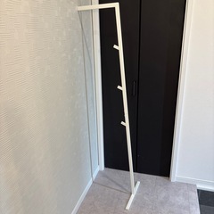 ハンガーポールの画像