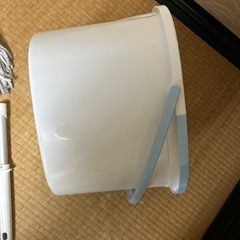回転脱水容器付きモップの画像