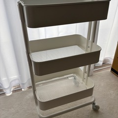 IKEAのワゴン