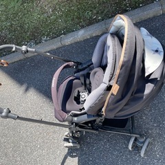 ベビーカー コンビ エッグショック スゴカルの画像