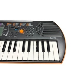 CASIO SA-76 ミニキーボードの画像